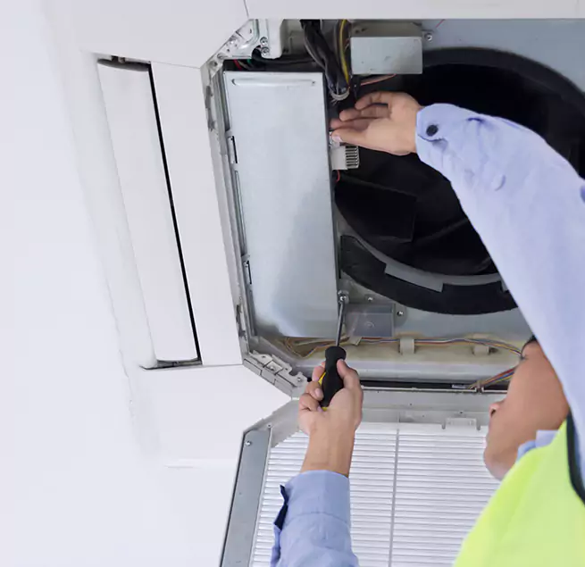 Why Homeowners & Businesses Trust Us Muscatine, IA?