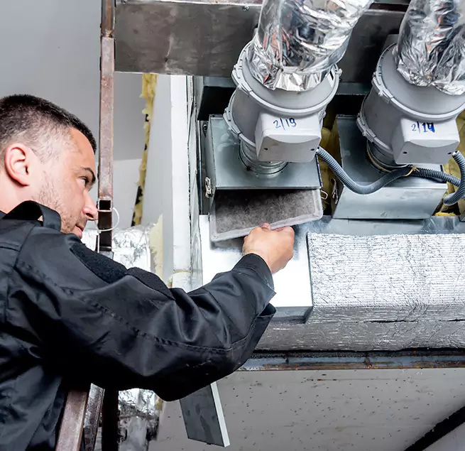 Why Homeowners & Businesses Trust Us in Muscatine, IA?